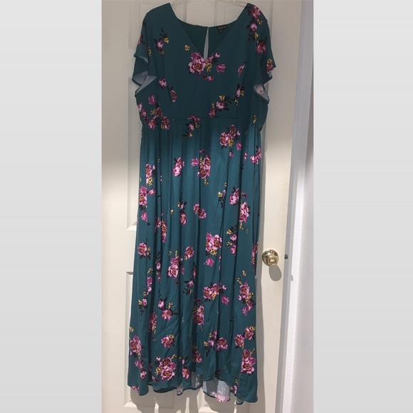 Green Torrid Maxi Dress - Picture 2 of 4